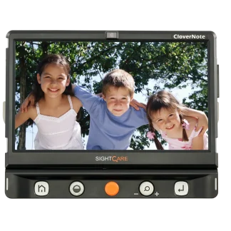 clovernote-with-image-of-3-children-on-screen-